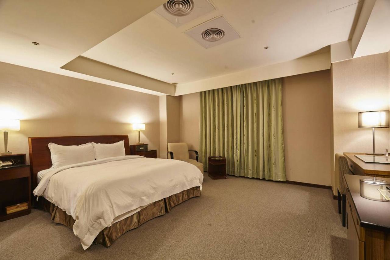 Family Hotel Taipei Zhonghe  Exterior photo