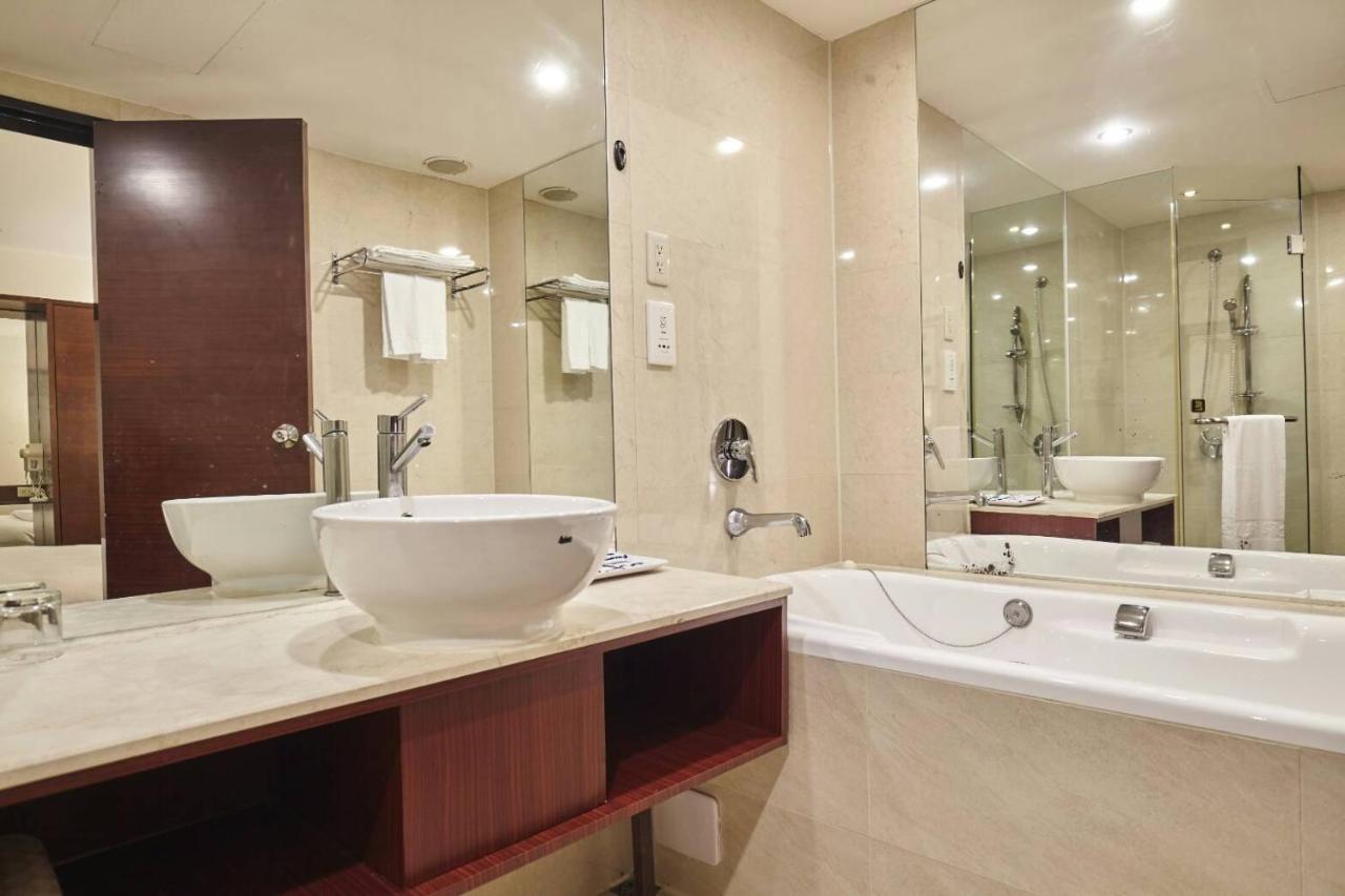Family Hotel Taipei Zhonghe  Exterior photo